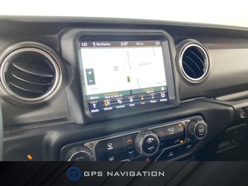 Used 2023 Jeep Wrangler Unlimited Rubicon 4xe AWD/4WD image 2