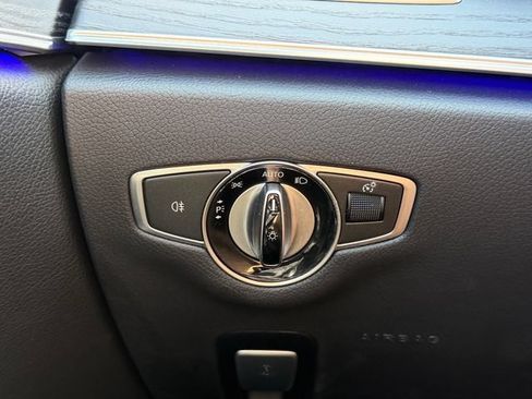 Used 2020 Mercedes-Benz E 350 Sedan image 32