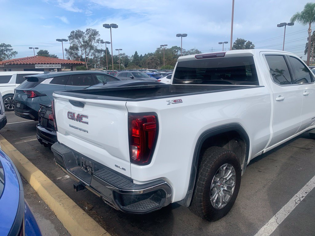 Used 2023 GMC Sierra 1500 SLE AWD/4WD image 6