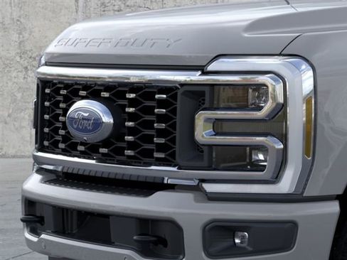 New 2026 Ford F350 Platinum AWD/4WD image 17