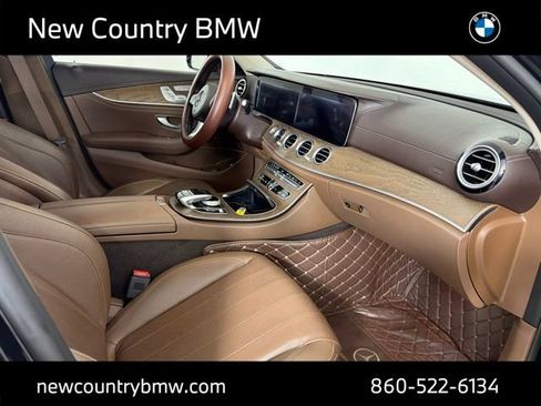 Used 2018 Mercedes-Benz E 300 4MATIC image 17