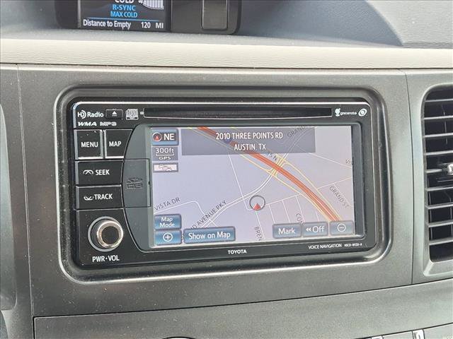 Used 2014 Toyota Sienna XLE FWD image 12