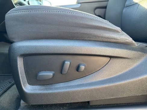 Used 2017 Chevrolet Silverado 1500 LT w/ All Star Edition image 30