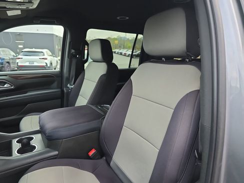 Used 2022 GMC Yukon XL SLE AWD/4WD image 21