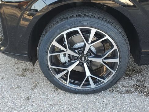 New 2026 Audi Q3 quattro 2.0T AWD/4WD image 13