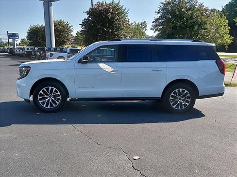 Used 2025 Ford Expedition Max Platinum AWD/4WD image 7