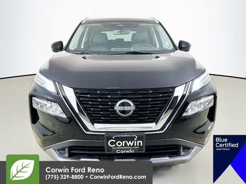 Used 2023 Nissan Rogue SL w/ SL Premium Package image 2