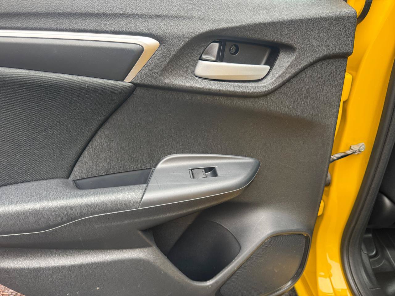 Used 2018 Honda Fit LX image 24