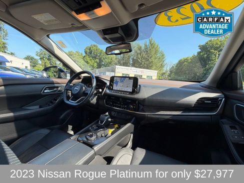 Used 2023 Nissan Rogue Platinum w/ Platinum Premium Package AWD/4WD image 12