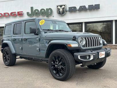Used 2025 Jeep Wrangler Unlimited Sahara w/ Safety Group