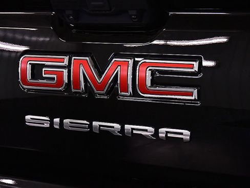 Used 2024 GMC Sierra 1500 Elevation w/ Elevation Premium Package image 12