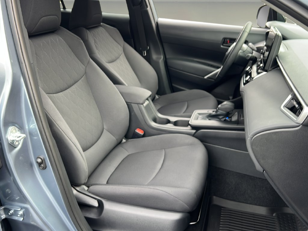 Certified 2026 Toyota Corolla Cross LE FWD image 19