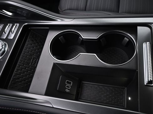 New 2026 Lincoln Nautilus Reserve image 29