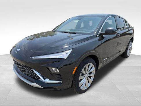 New 2026 Buick Envista Avenir FWD image 3