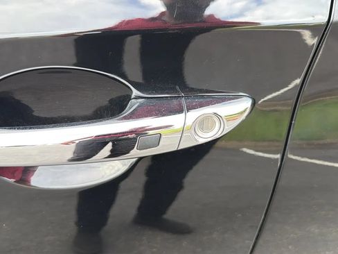 Used 2017 Hyundai Sonata Limited w/ Tech Package 03 FWD image 14