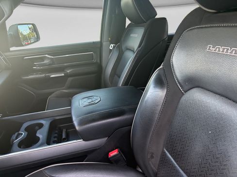Used 2022 RAM 1500 Laramie w/ Sport Appearance Package AWD/4WD image 7
