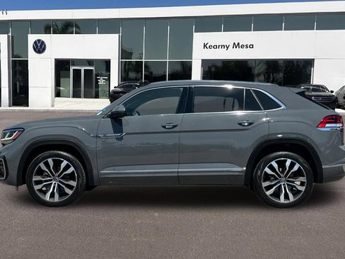 Used 2023 Volkswagen Atlas Cross Sport SEL Premium R-Line AWD/4WD image 7