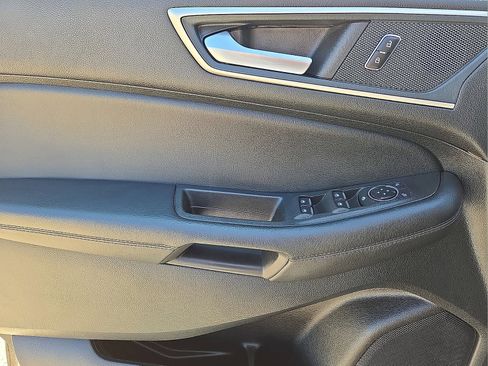 Used 2024 Ford Edge SEL AWD/4WD image 20