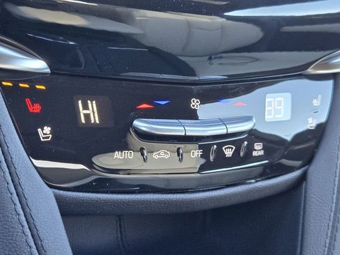 New 2025 Cadillac XT6 Sport image 28