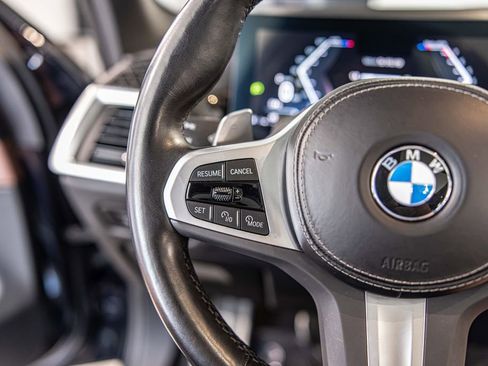 Used 2024 BMW X5 xDrive40i AWD/4WD image 25