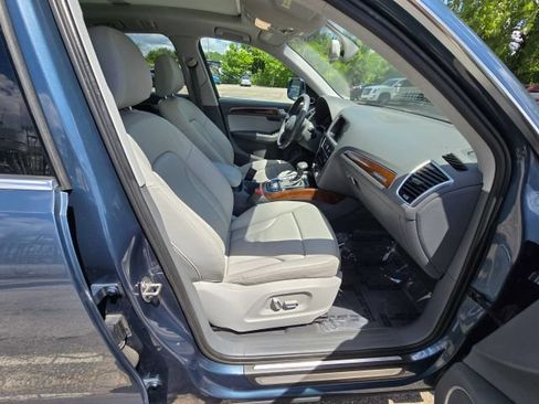 Used 2015 Audi Q5 2.0T Premium Plus w/ Technology Package AWD/4WD image 16