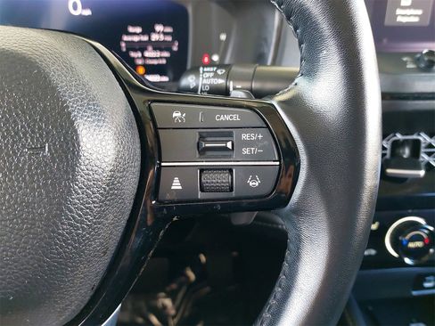 Used 2024 Honda Accord Touring image 17