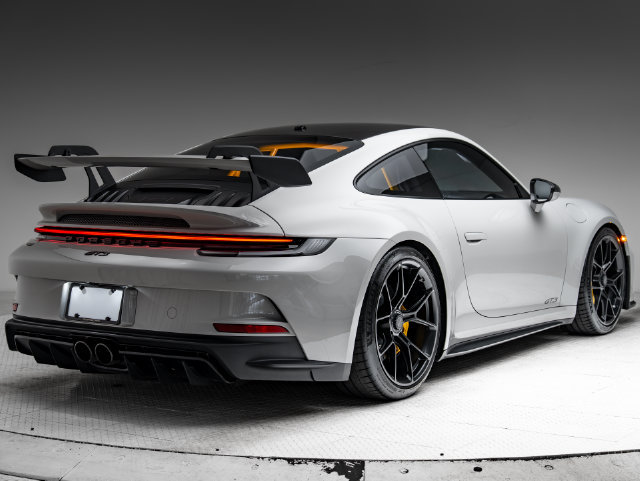 Used 2022 Porsche 911 GT3 RWD image 45