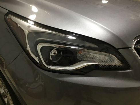 Used 2019 Buick Envision Essence image 25