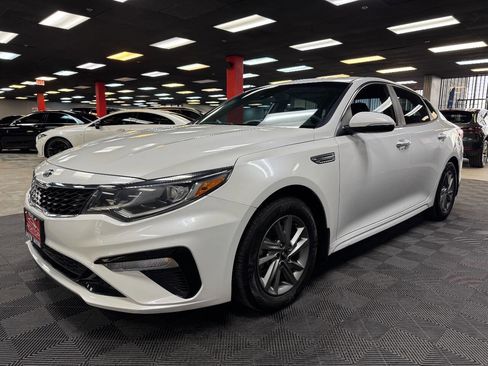Used 2019 Kia Optima LX image 6