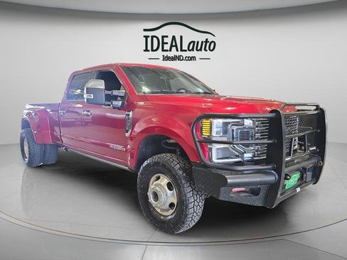 Used 2021 Ford F350 Platinum image 1