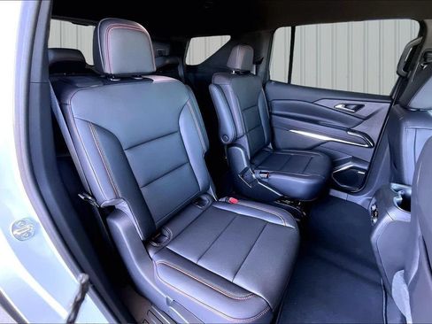 New 2026 Chevrolet Traverse Z71 w/ Enhanced Driving Package AWD/4WD image 6