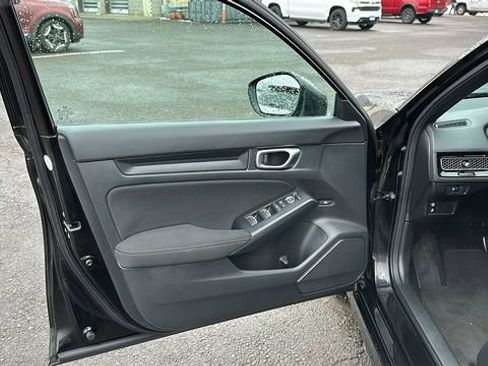 Used 2023 Honda Civic Sport image 8