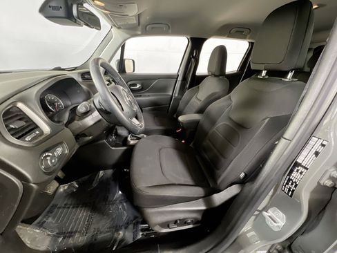 Used 2022 Jeep Renegade Latitude w/ Convenience Group image 21