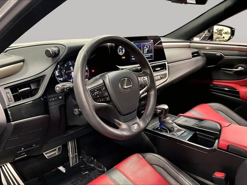 Used 2022 Lexus ES 250 F Sport w/ Accessory Package AWD/4WD image 18