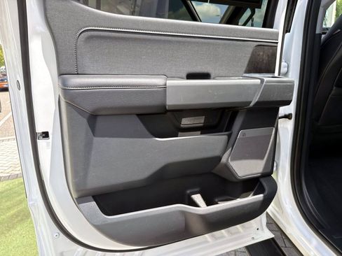Used 2024 Ford F250 Lariat w/ Lariat Ultimate Package AWD/4WD image 14