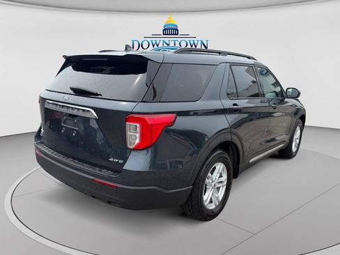 Used 2023 Ford Explorer XLT AWD/4WD image 11