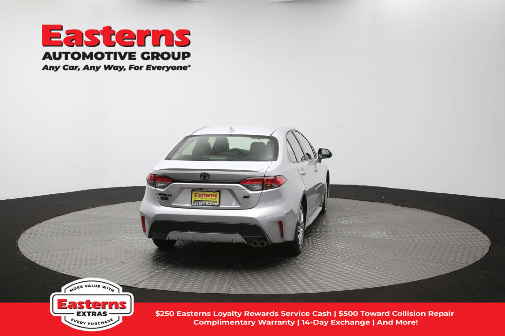 Used 2022 Toyota Corolla SE FWD image 36
