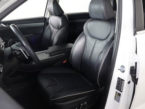 Used 2023 Hyundai Palisade SEL image 34
