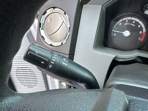 Used 2016 Ford F250 XLT AWD/4WD image 18
