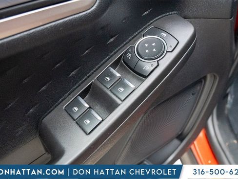 Used 2020 Ford Escape SEL image 16