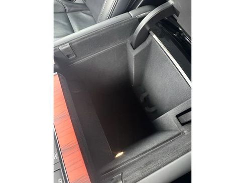 Used 2024 Lincoln Navigator Reserve image 20