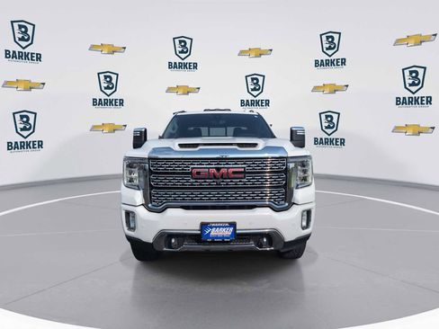 Used 2020 GMC Sierra 2500 Denali w/ Denali Ultimate Package AWD/4WD image 3