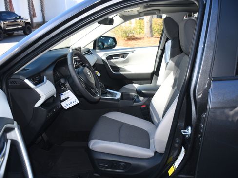 New 2025 Toyota RAV4 XLE image 3