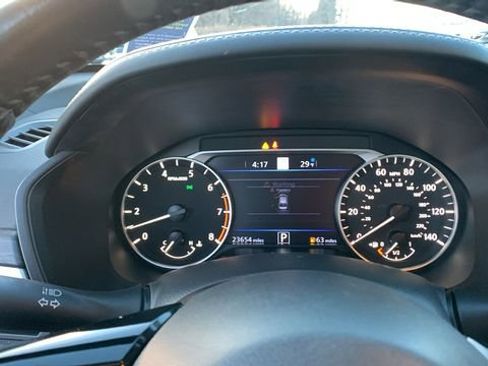 Used 2023 Nissan Altima 2.5 SV w/ SV Premium Package AWD/4WD image 14