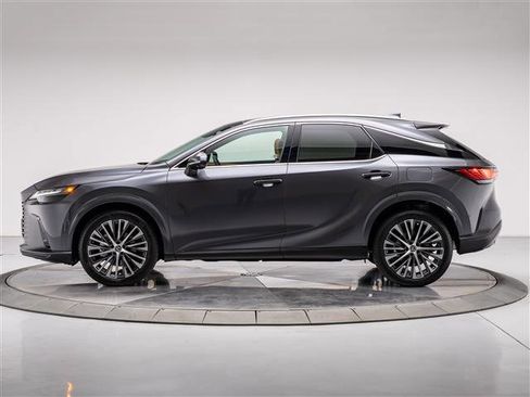 Used 2026 Lexus RX 350 AWD/4WD image 2