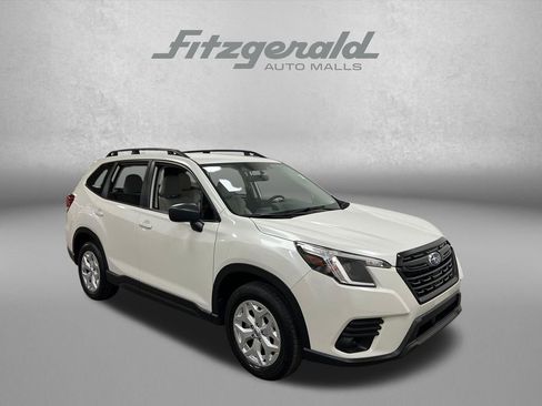 Used 2023 Subaru Forester AWD/4WD image 8