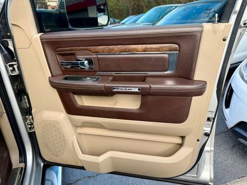 Used 2017 RAM 1500 Laramie Longhorn image 19