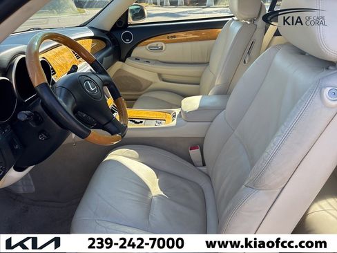 Used 2002 Lexus SC 430 Convertible image 12