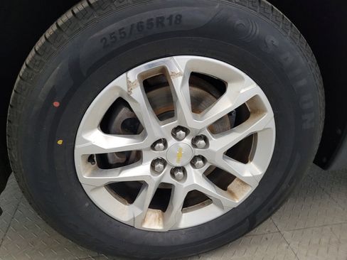Used 2018 Chevrolet Traverse LT FWD image 31