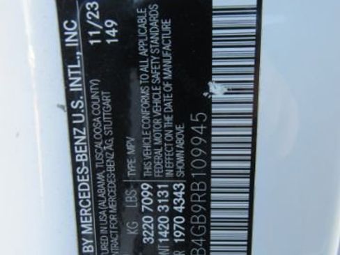 Used 2024 Mercedes-Benz GLE 450e 4MATIC image 54